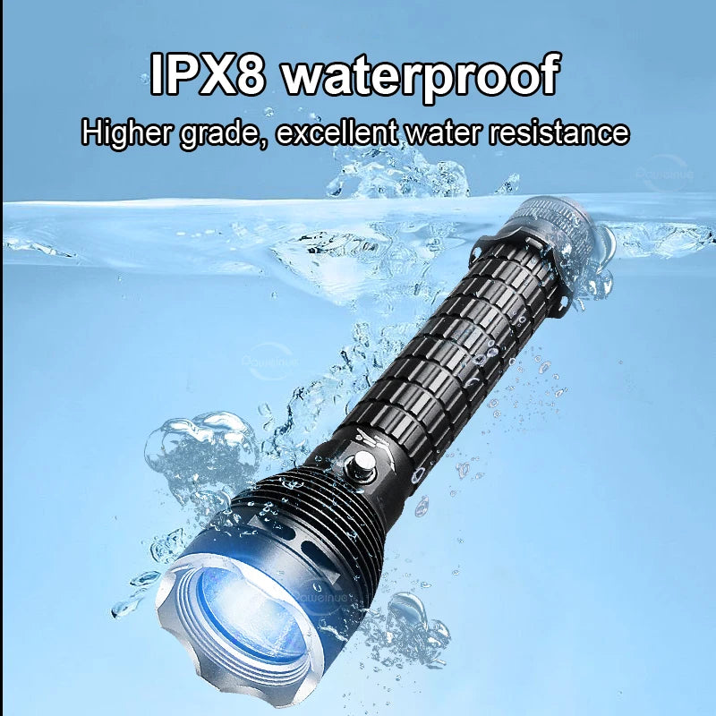 Linterna de buceo LED recargable de alta potencia IPX8 resistente al agua hasta 100 m XHP70 potente lámpara LED de recarga linterna de buceo 18650/26650