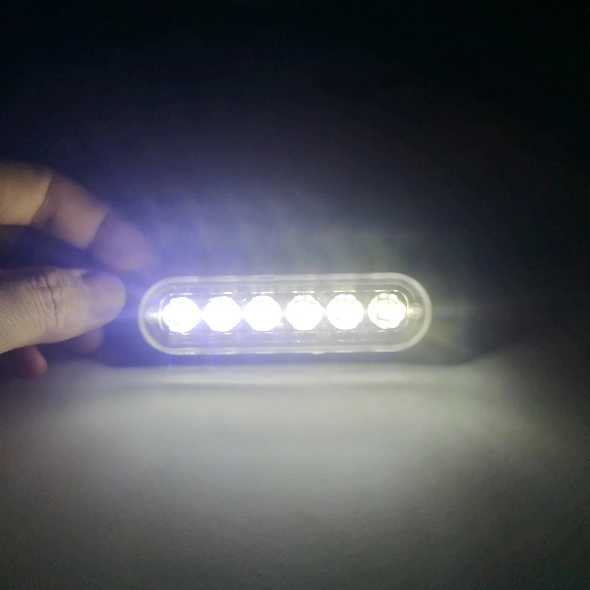 car-I-CL-6LED-W